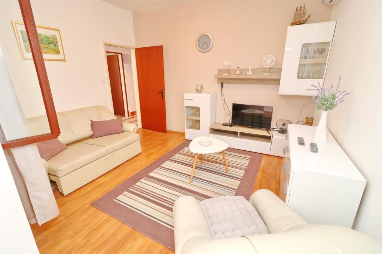 Apartments Peselj Smokvica  外观 照片